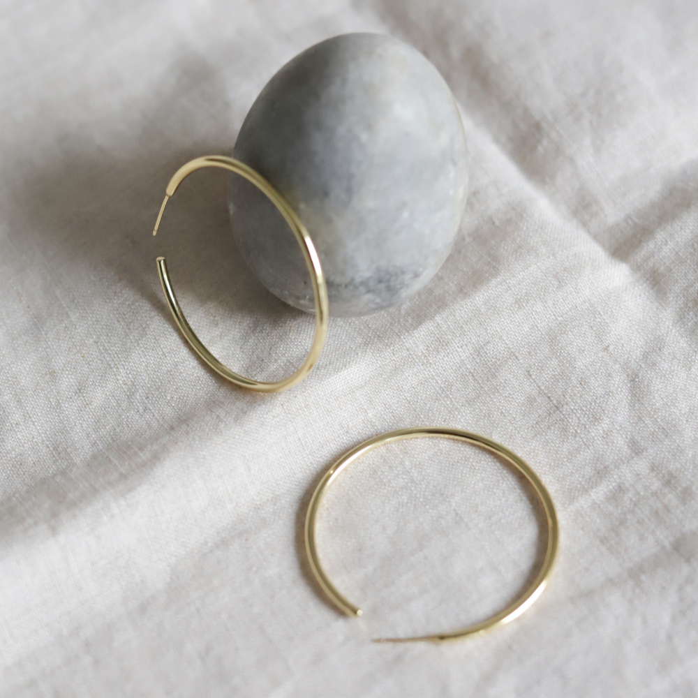 Grote gouden oorbellen