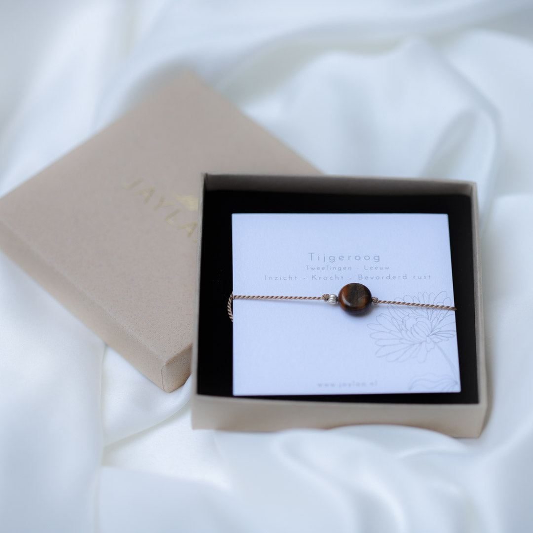 Armband met edelsteen