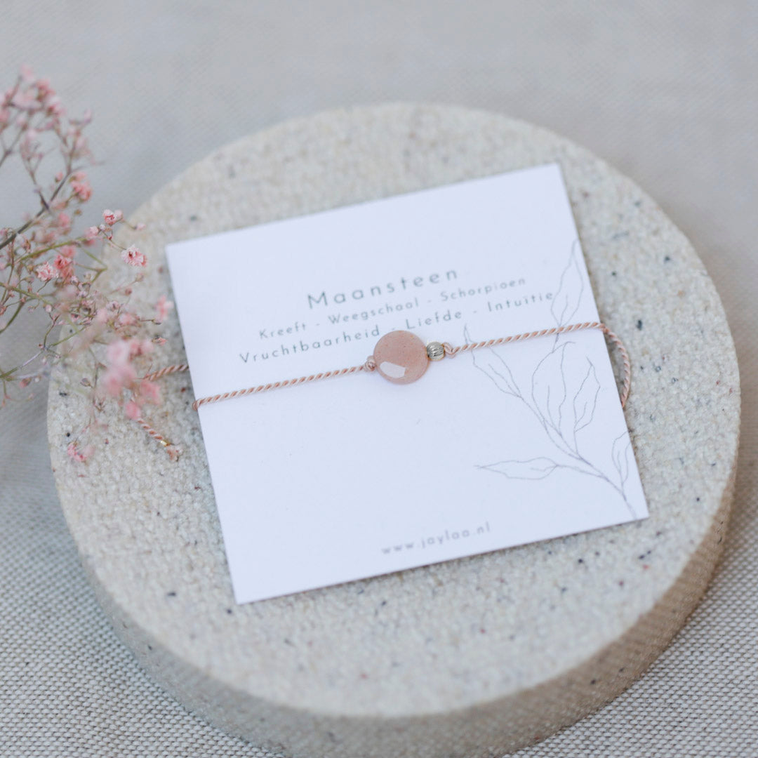 handgemaakte maansteen armband