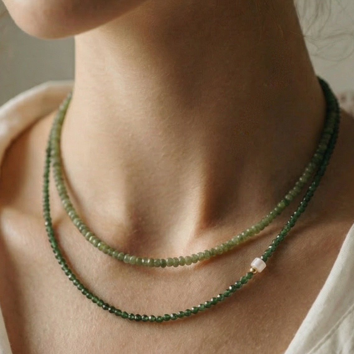 Korte edelsteen kettingen