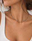 korte handgemaakte ketting van edelstenen van Jaylaa Jewelry